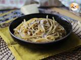 Recept Spaghetti cacio e pepe: 3 ingredienser, en explosion av smak!