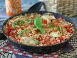 Recept En gryta med kyckling, ris med tomat och paprika
