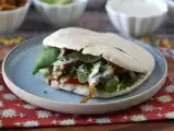 Recept Kyckling-shawarma i luftfritösen, pitabröd och tahinisås