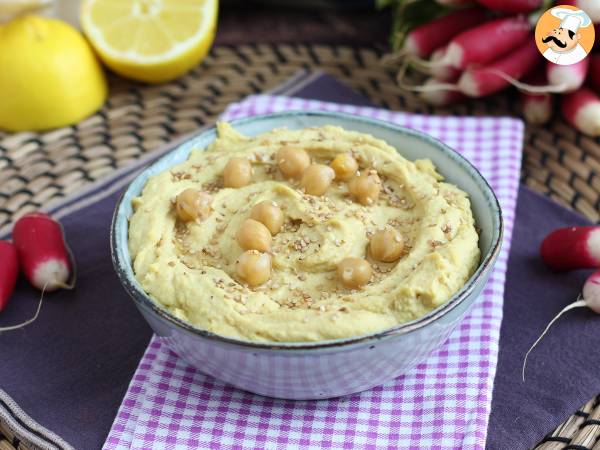 Recept Hummus med konserverad citron för ännu mer delikata smaker