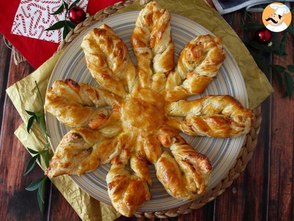 Recept Flakigt bakverk med lax och färskost, perfekt för att njuta av som aperitif