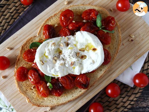 Recept Bruschetta med rostad tomat och burrata