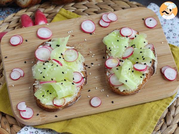 Recept Smörgåsar med färskost, gurka och rädisor