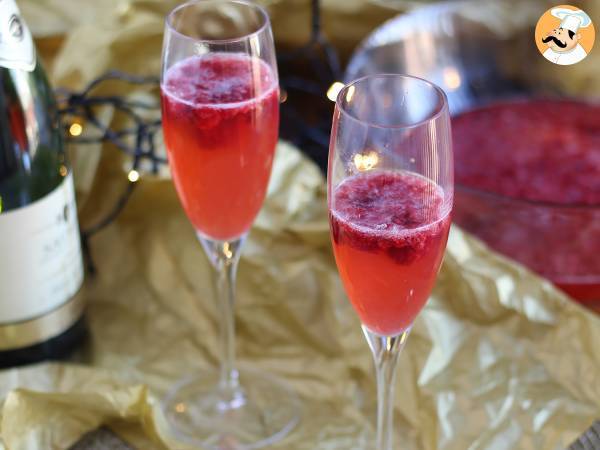 Recept Champagnesoppa med hallon