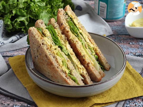 Recept Club sandwich med kyckling och curry