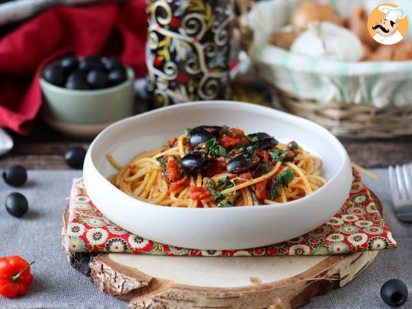 Recept Spaghetti alla puttanesca, en snabb och välsmakande rätt