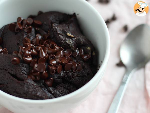 Recept Mug cake med choklad och jordnötssmör i mikrovågsugnen på 1 minut.