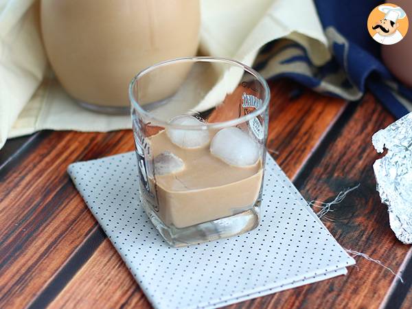 Recept Baileys hemma, den irländska whiskylikören