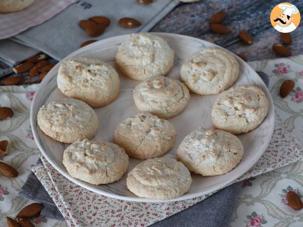 Amaretti, italienska mandelgodis som passar perfekt till kaffe! - foto 4