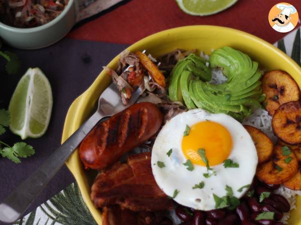 Bandeja Paisa, en colombiansk maträtt full av smak och tradition - foto 4