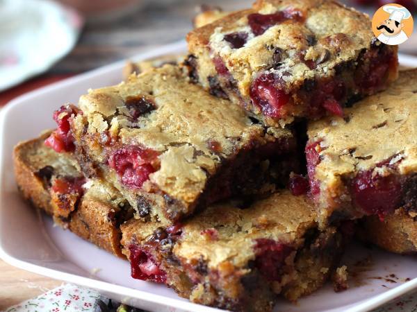 Blondie körsbär och choklad, den perfekta krispiga och fondanta kakan - foto 5