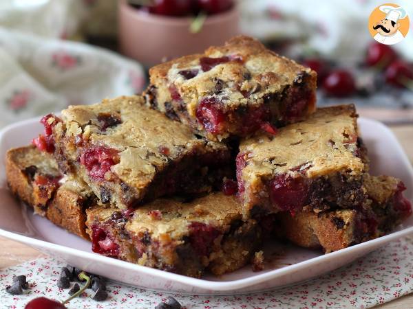 Blondie körsbär och choklad, den perfekta krispiga och fondanta kakan - foto 7