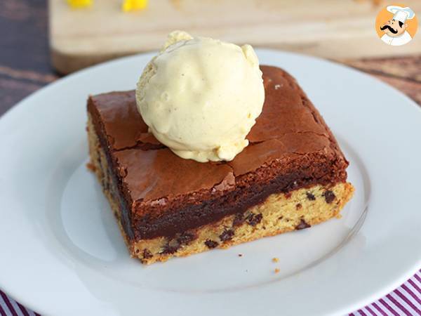 Cookie- och brownietårta perfekt för ett mellanmål!