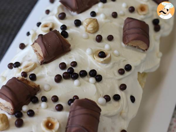 Enkel bulle med Kinder Bueno-smak, perfekt som födelsedagstårta eller julkrubba! - foto 7