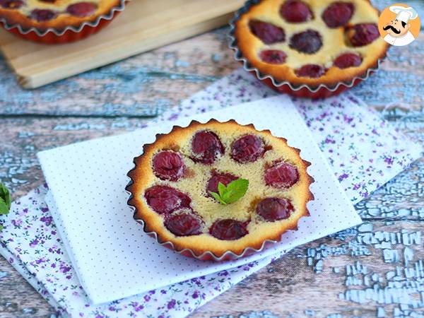 Glutenfri mini clafoutis med körsbär