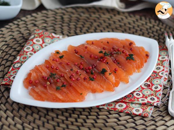 Gravlax, den svenska marinerade laxen