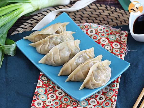 Gyozas med kyckling, morötter och champinjoner - foto 2