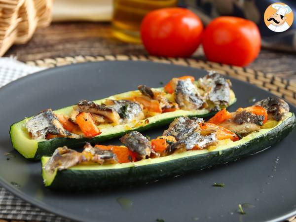 Hur gör man zucchini fyllda med sardiner?