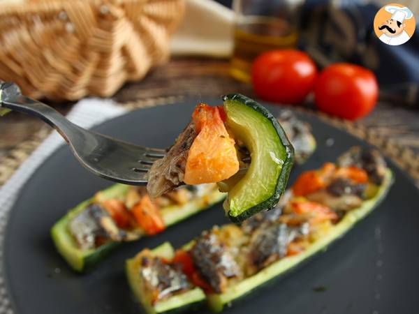 Hur gör man zucchini fyllda med sardiner? - foto 4