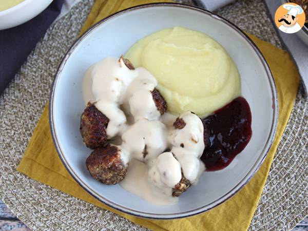 Ikea köttbullar med vit sås - foto 3