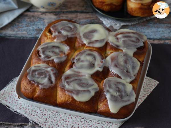 Kanelbullar, brioche med kanel och vaniljglasyr - foto 7