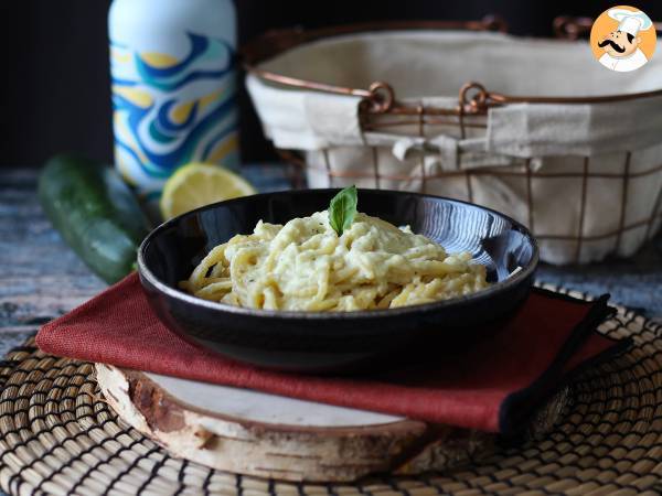 Krämig pasta med zucchini och grekisk yoghurt - foto 2