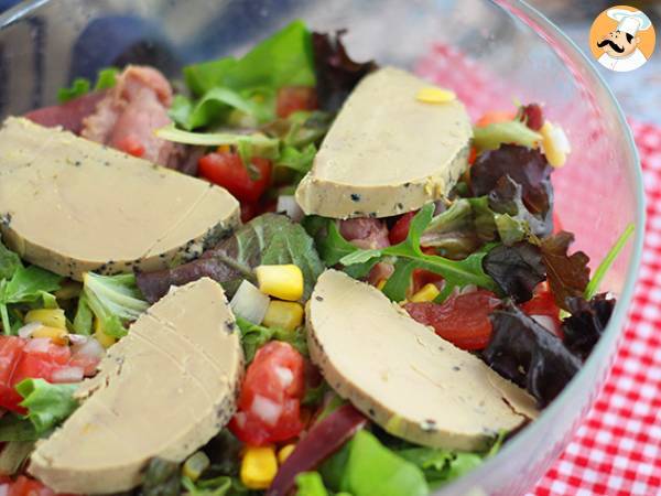 Landaise-sallad med foie gras (Perigord-sallad) - foto 2