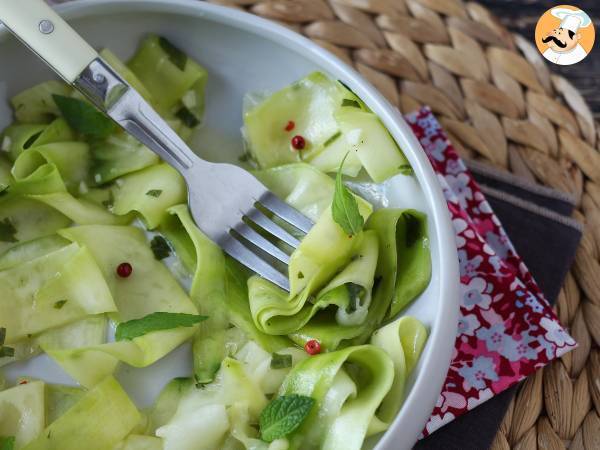 Marinerade zucchini, den perfekta grönsakscarpaccio för sommaren! - foto 2