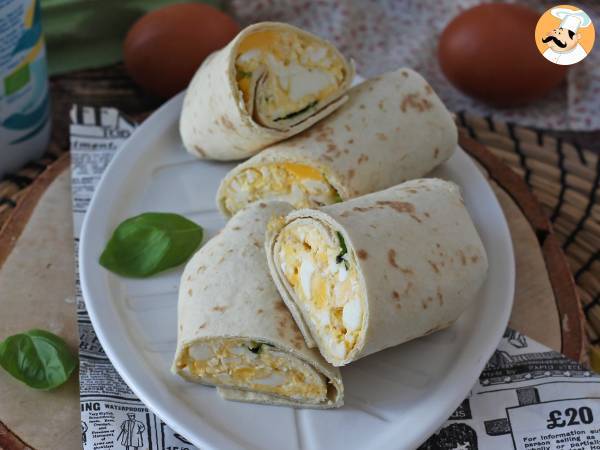 Mjuk och superproteinfylld wrap med ägg och fetaost - foto 3