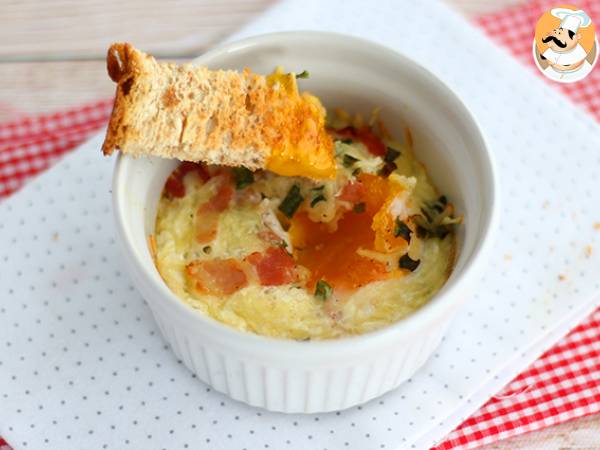 Oeufs cocotte med bacon och gräslök, ett snabbt recept - foto 2