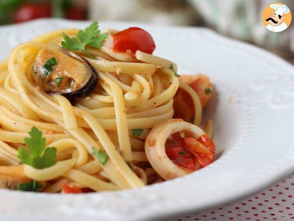 Pasta med frysta skaldjur, den välsmakande och mycket snabba första kursen - foto 2