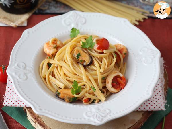 Pasta med frysta skaldjur, den välsmakande och mycket snabba första kursen - foto 4