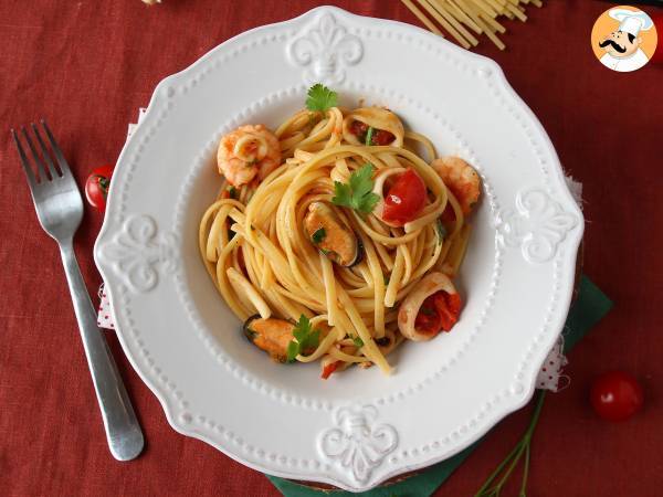 Pasta med frysta skaldjur, den välsmakande och mycket snabba första kursen - foto 5