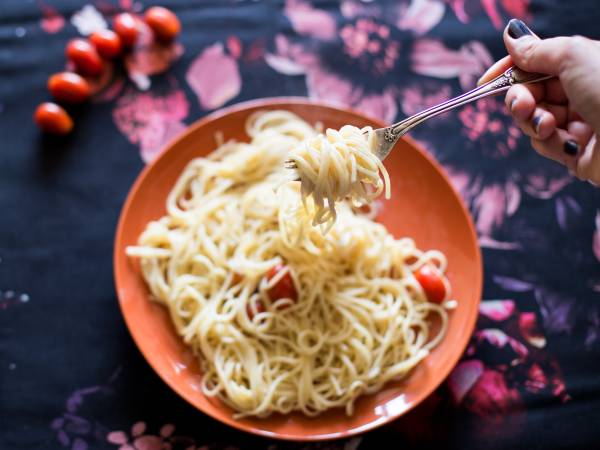 Pasta med parmesan- och körsbärstomatsås - foto 2