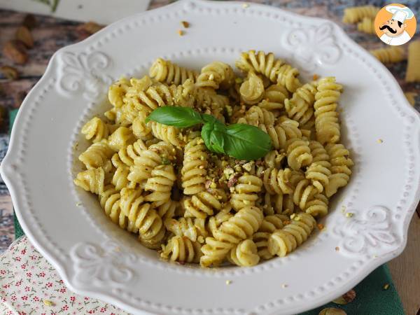 Pasta med pistagepesto, en läcker och enkel recept att förbereda - foto 3