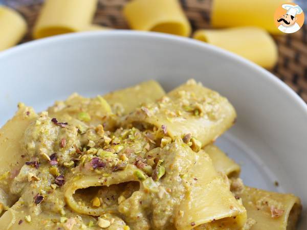 Pasta med tonfisk, pistagenötter och citron - foto 4