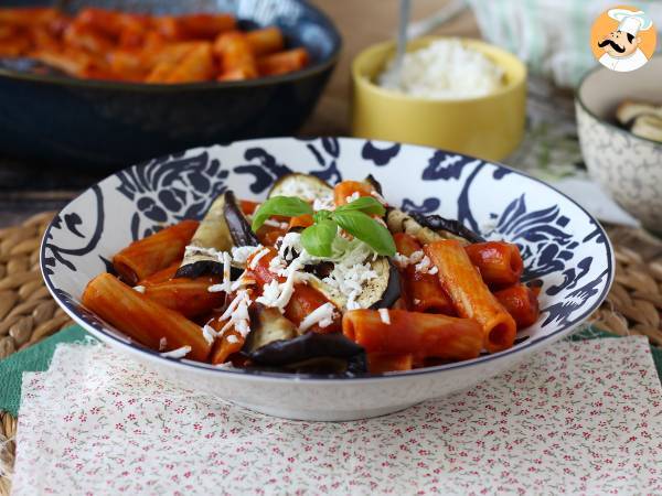 Pasta Siciliana med aubergine, den enkla och lätta versionen - Pasta alla Norma - foto 6