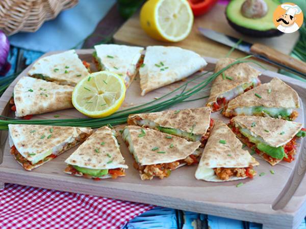 Quesadillas med kyckling och avokado