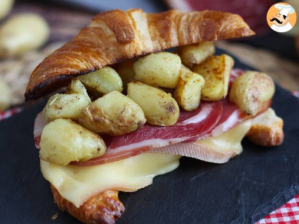 Raclette-croissantmacka för en utsökt brunch! - foto 5