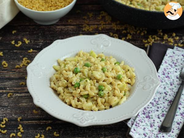 Risotto med coquilletter, ärtor, zucchini, vitlök och örtost - foto 3