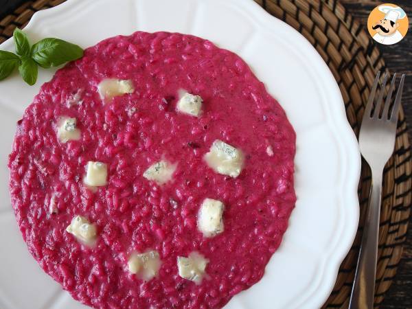 Risotto med rödbetor och gorgonzola: en explosion av färg och intensiva smaker - foto 5