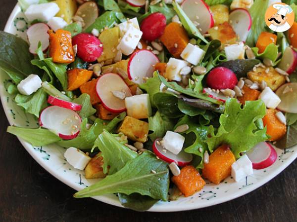 Sallad med smörknopp, potatis, rädisor och fetaost - foto 2