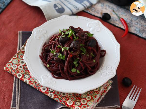 Spaghetti alla fuoco di bacco: rödvinspasta som ger något speciellt till bordet - foto 2