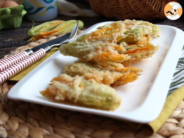 Stekta zucchiniblommor, receptet på smet med mousserande vatten - foto 2