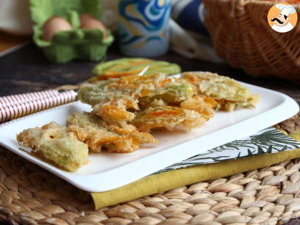 Stekta zucchiniblommor, receptet på smet med mousserande vatten - foto 7