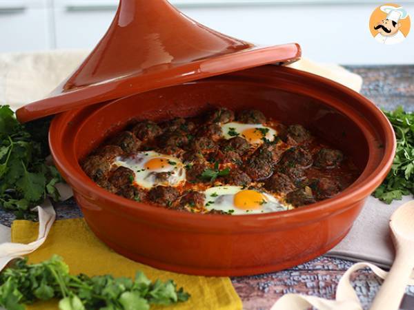 Tajine av kefta (malda köttbullar med kryddor och örter) - foto 2