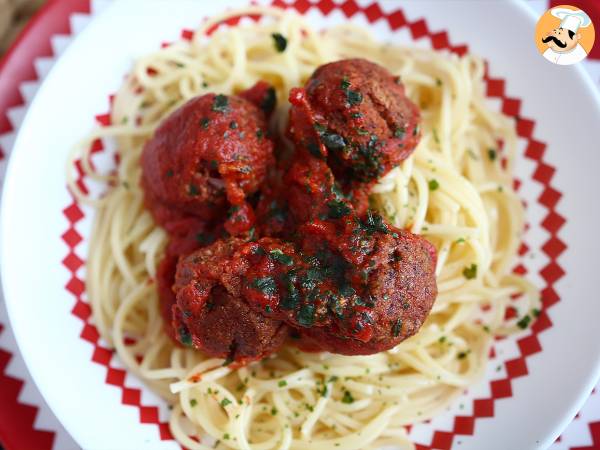 Vegetariska köttbullar av seitan med tomatsås - foto 4