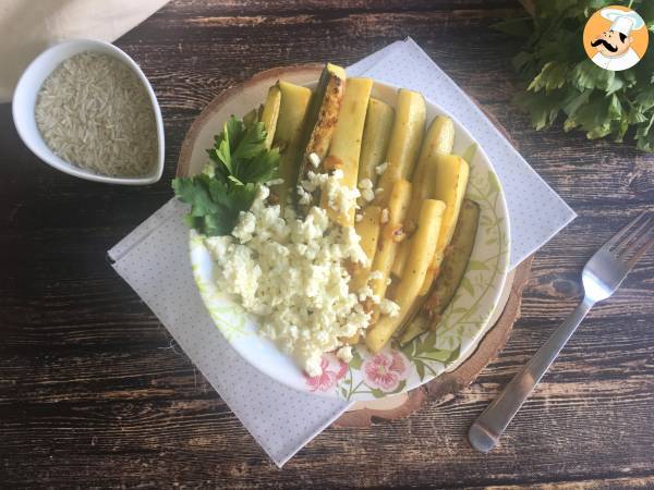 Zucchini med citron och fetaost