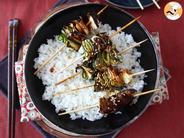 Zucchinikebab med en god, kryddig asiatisk sås - foto 2